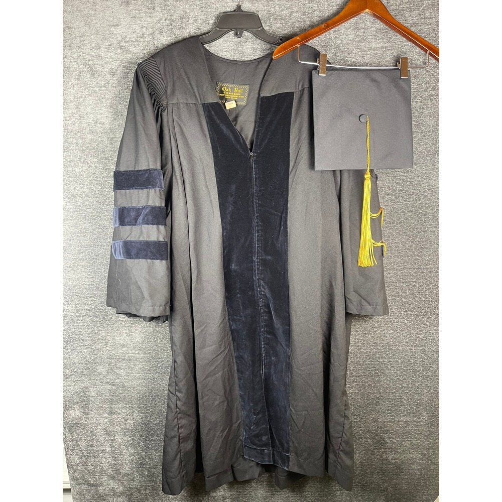 Oak Hall Doctoral Graduation Gown Cap Set Black Velvet Chevrons Made in USA PhD